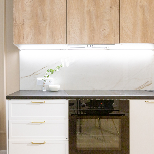 Jednolite wykończenie mieszkania - fronty meblowe w technologii MELAFOL