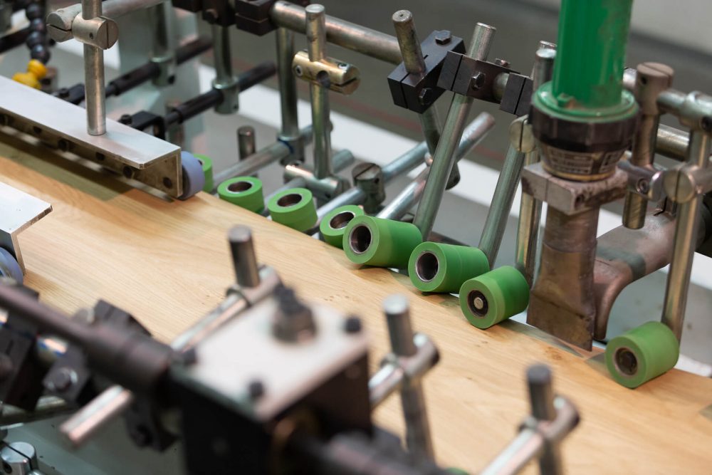 Technologia HOT MELT LAMINATION - trwałe i wytrzymałe meble