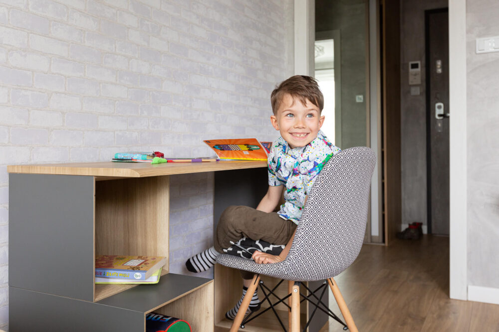 HOME OFFICE - modułowe meble dla nowoczesnych wnętrz