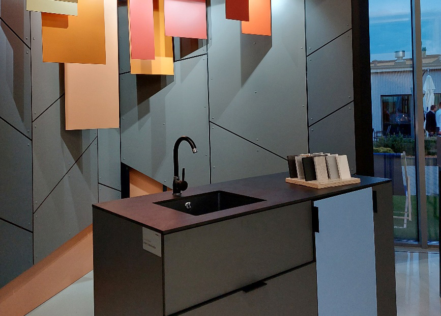 Jak zmiany w trendach i sytuacja na rynku meblarskim wpłynie na branżę? Relacja z targów Hausmesse