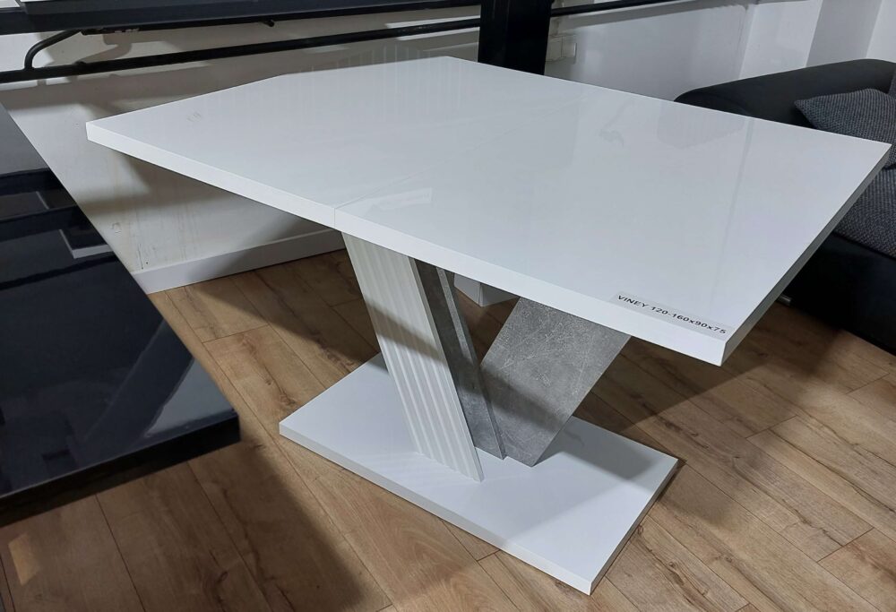 Nasze inspiracje: Kolekcje meblowe z frezami i drążeniami