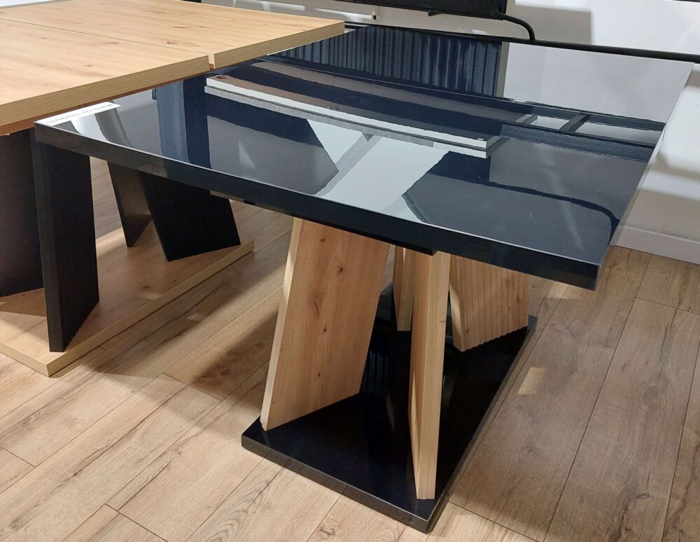 Nasze inspiracje: Kolekcje meblowe z frezami i drążeniami