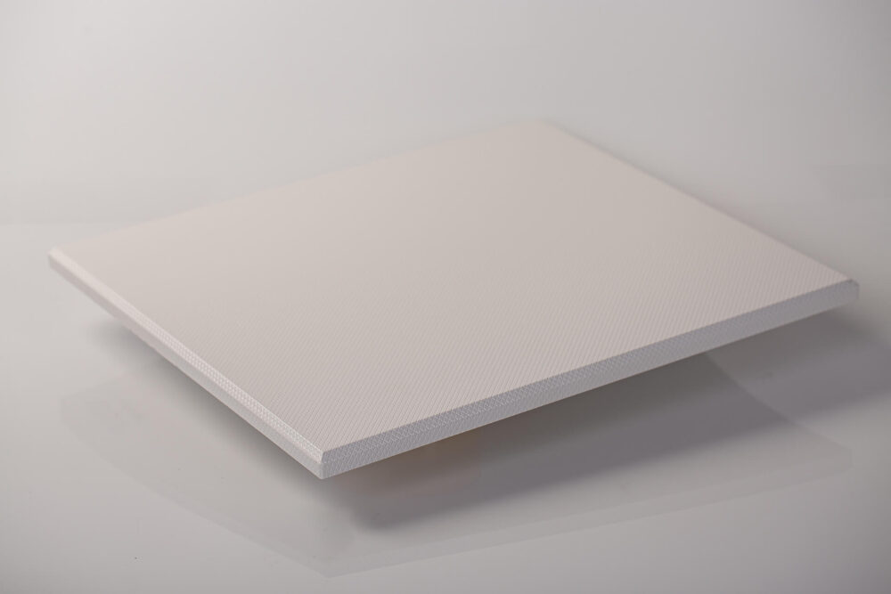 PYRAMID i STRIPES - nowe struktury w ofercie Melaco