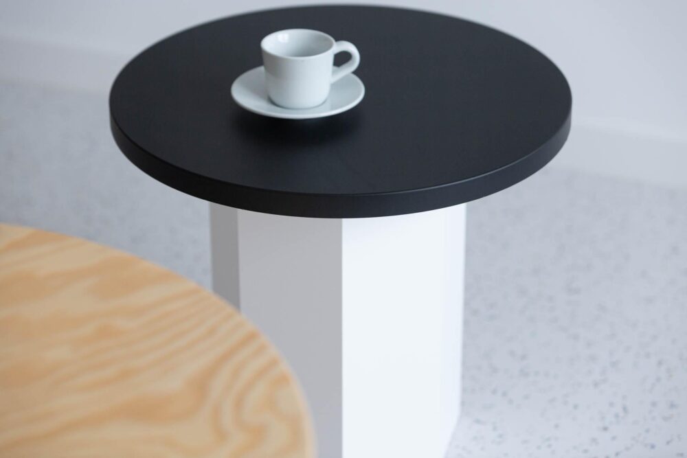 Obłe komponenty meblowe od Melaco