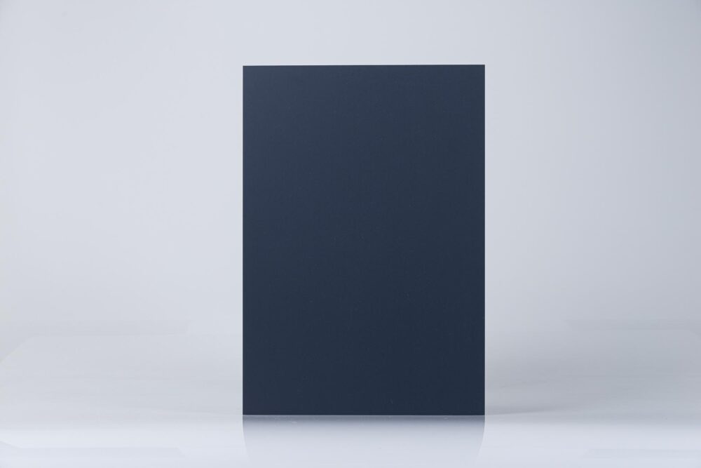 Kolekcja płyt meblowych COMPLETE SKIN w wykończeniu Stardust (mat z drobinkami brokatu) – kolor Sky Blue