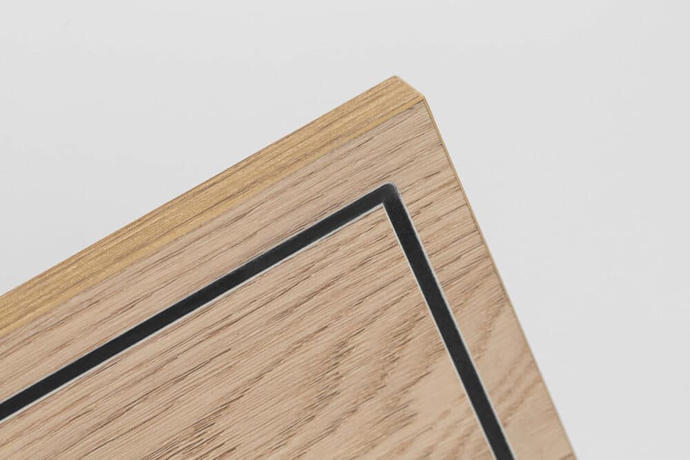 Fronty wykonane w technologii MicroMilling™ - ramka 15mm Cremona Oak Torro, dopasowanie do płyty laminowanej Kronospan K-2738