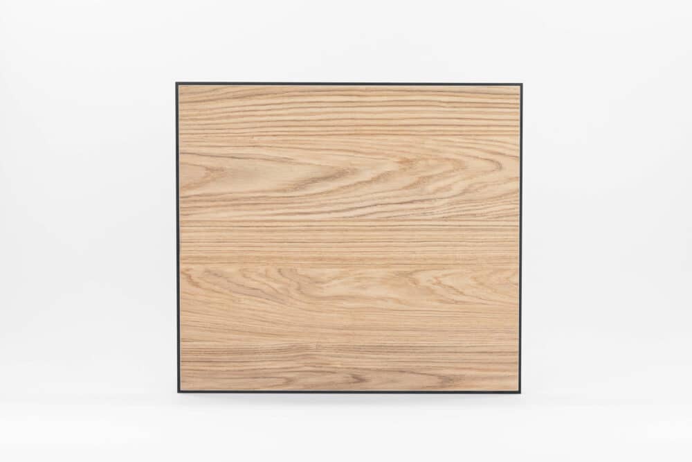 Fronty wykonane w technologii MicroMilling™ - ramka brzeg Castella Eiche Natur, dopasowanie do płyty laminowanej Egger H-1385