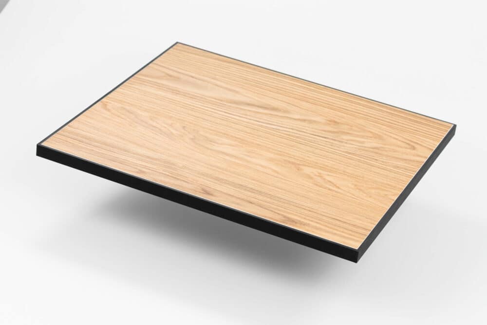 Fronty wykonane w technologii MicroMilling™ - ramka brzeg Castella Eiche Natur, dopasowanie do płyty laminowanej Egger H-1385