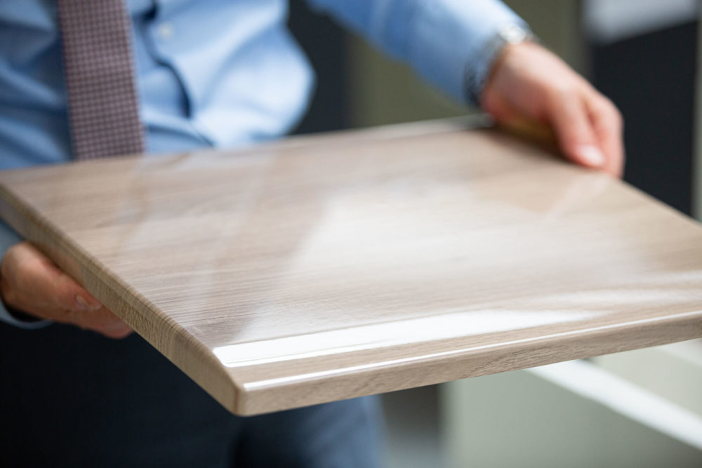 Magic gloss in 3D furniture fronts